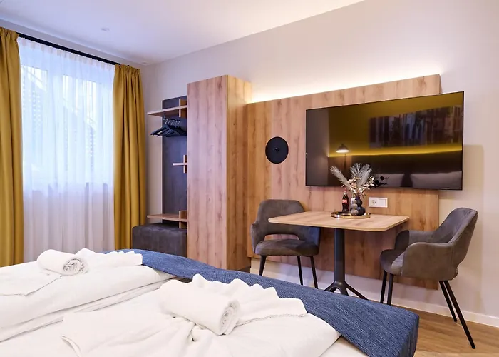 Xzllenz Traum Studio-apartment, Frei-parken, U-bahn, Kueche * نورنبيرغ