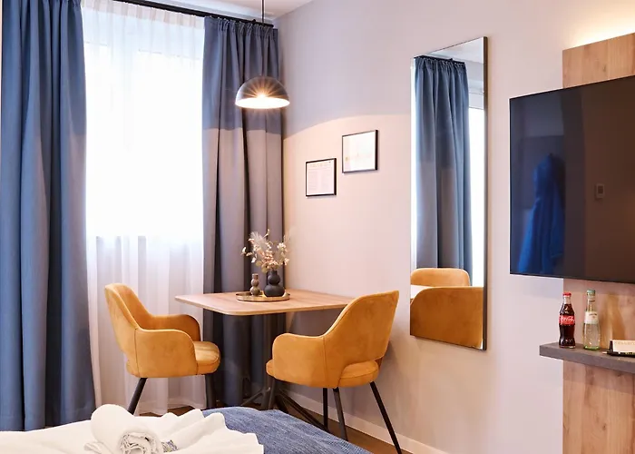 Apartament Xzllenz Traum Studio-apartment, Frei-parken, U-bahn, Kueche *